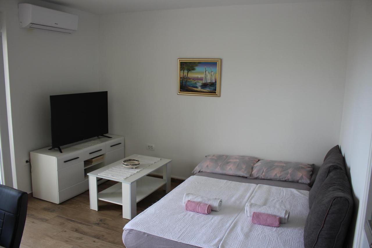 Apartments Bonaca روفانجسكا المظهر الخارجي الصورة